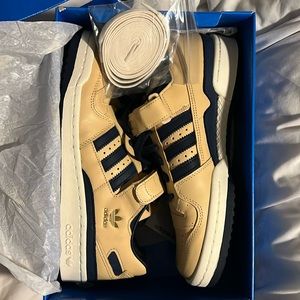 Adidas Forum 84 Low Blue Thread Sneakers